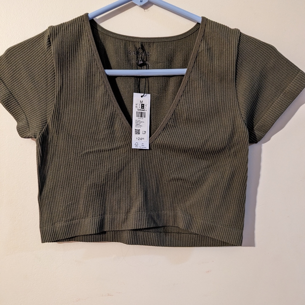 Crop top